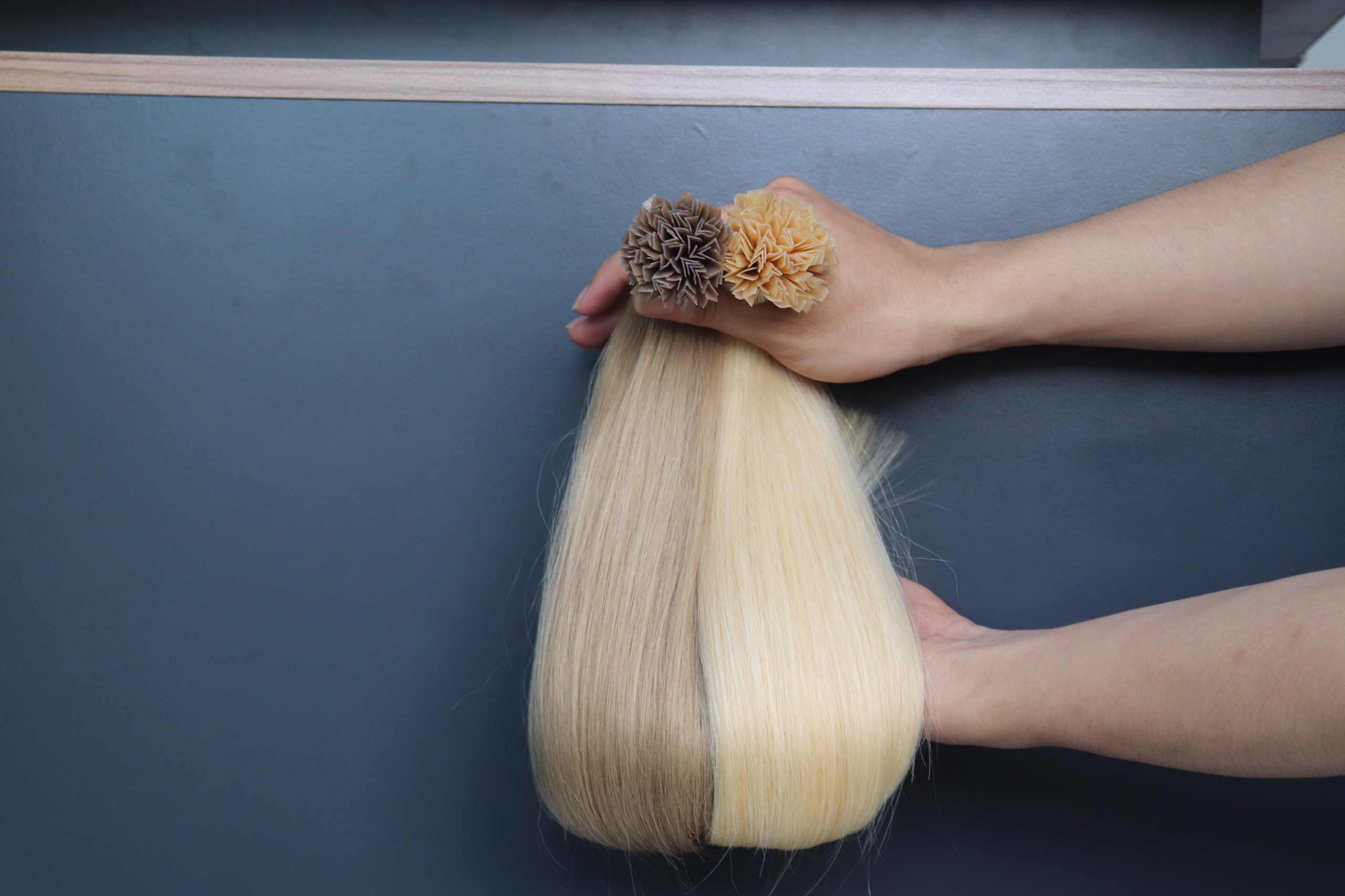 High-quality V Tip Human Hair Extensions 8”-48” Factory Price 4 High-quality V Tip Human Hair Extensions 8”-48” Factory Price - Image 4