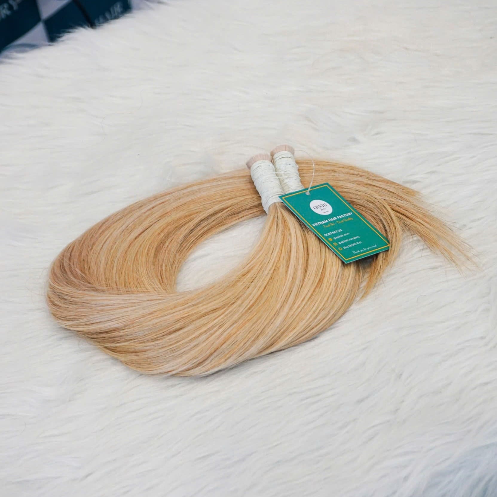 28 inches Bulk Hair Extensions 100% Natural & Tangle-Free 2 Straight Bulk Hair for Braiding #613