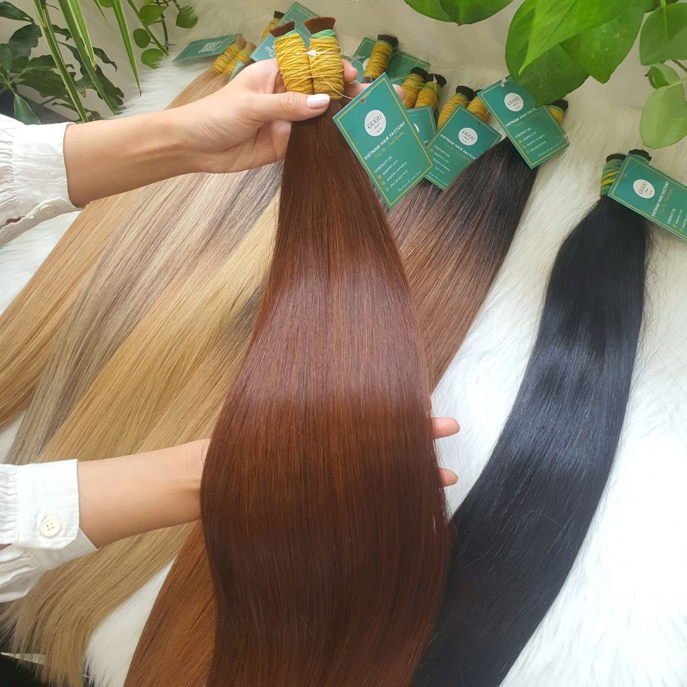 Bulk hair extensions refer to loose bundles of hair that do not come with pre-attached clips, tapes, or bonds. They serve as the raw material for various hair extension methods