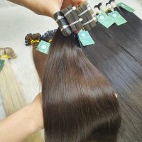 Tape in hair extentions