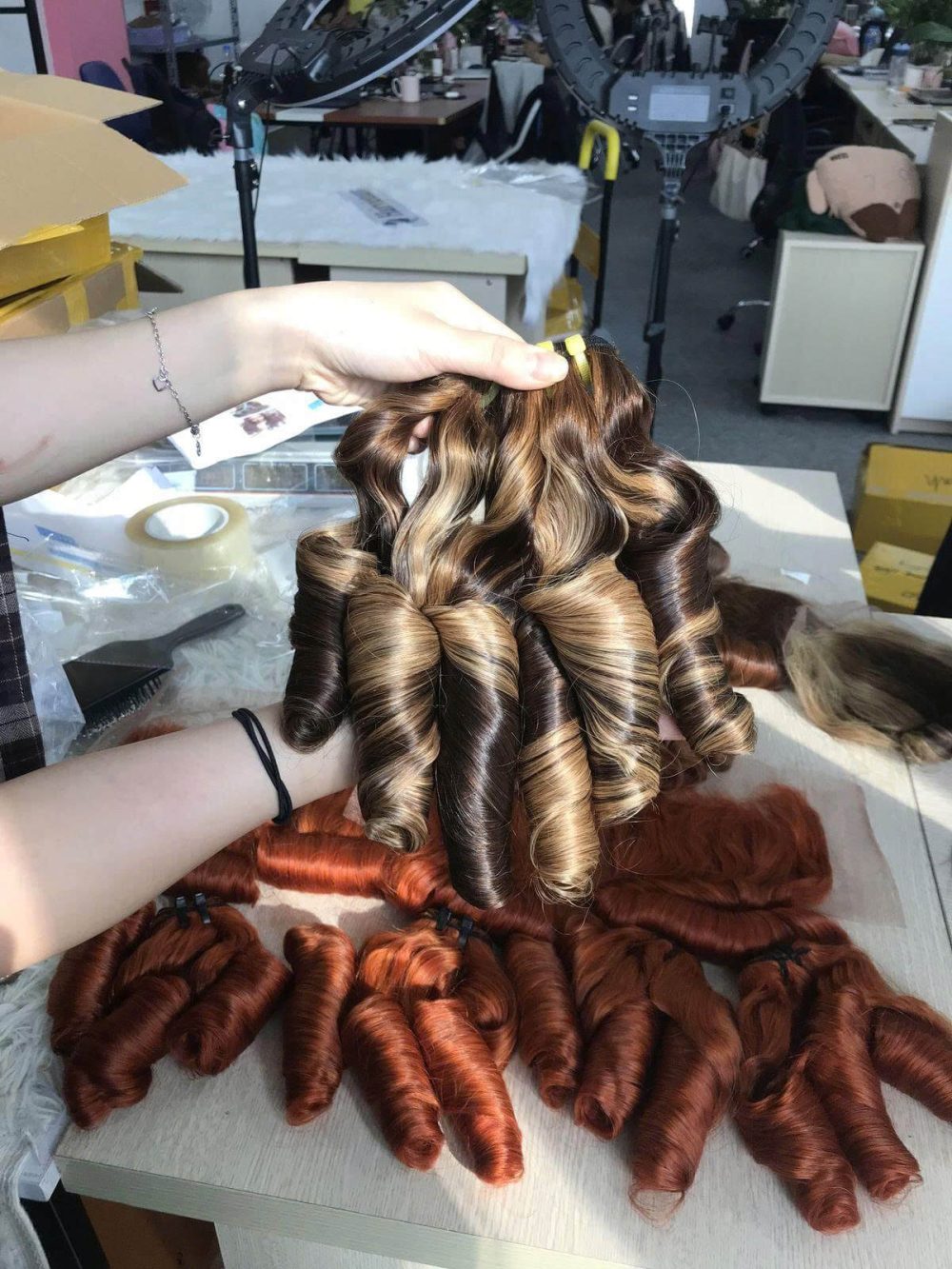 bouncy-curly-hair-bundles-vietnamese