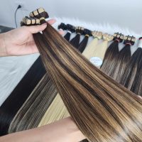 Straight Tape-in Hair Extensions